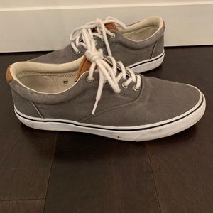 Men’s sperry size 9.5